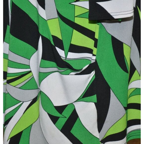Tiana B. Green Abstract Pattern Faux Wrap Tunic Blouse Size 1X Stretch Pockets - Picture 5 of 9